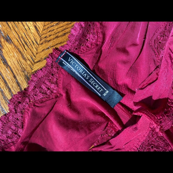 Victoria Secret Set - Picture 3 of 3